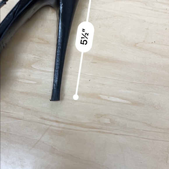 YSL Tribute Platform Sandals - Picture 9 of 9